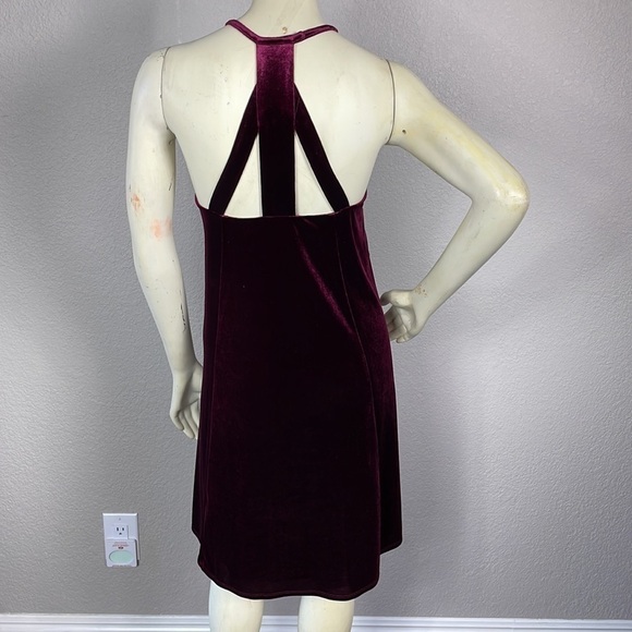 NWT Crosby by Mollie Burch Ellie Velvet Mini Swing Trapeze Dress Cabernet Red M - Picture 4 of 14